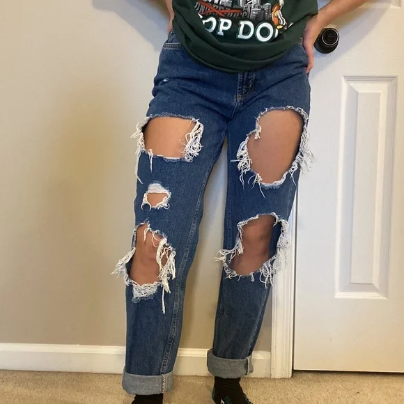 BDG High Waited Mom Jeans - Picture 2 of 7